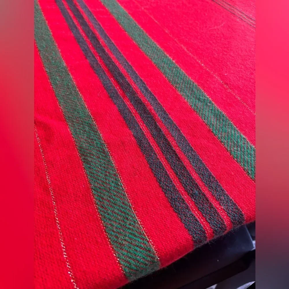 Leacock Holiday Christmas Red Striped Tablecloth & 6 Napkins 60 x 82 Vintage